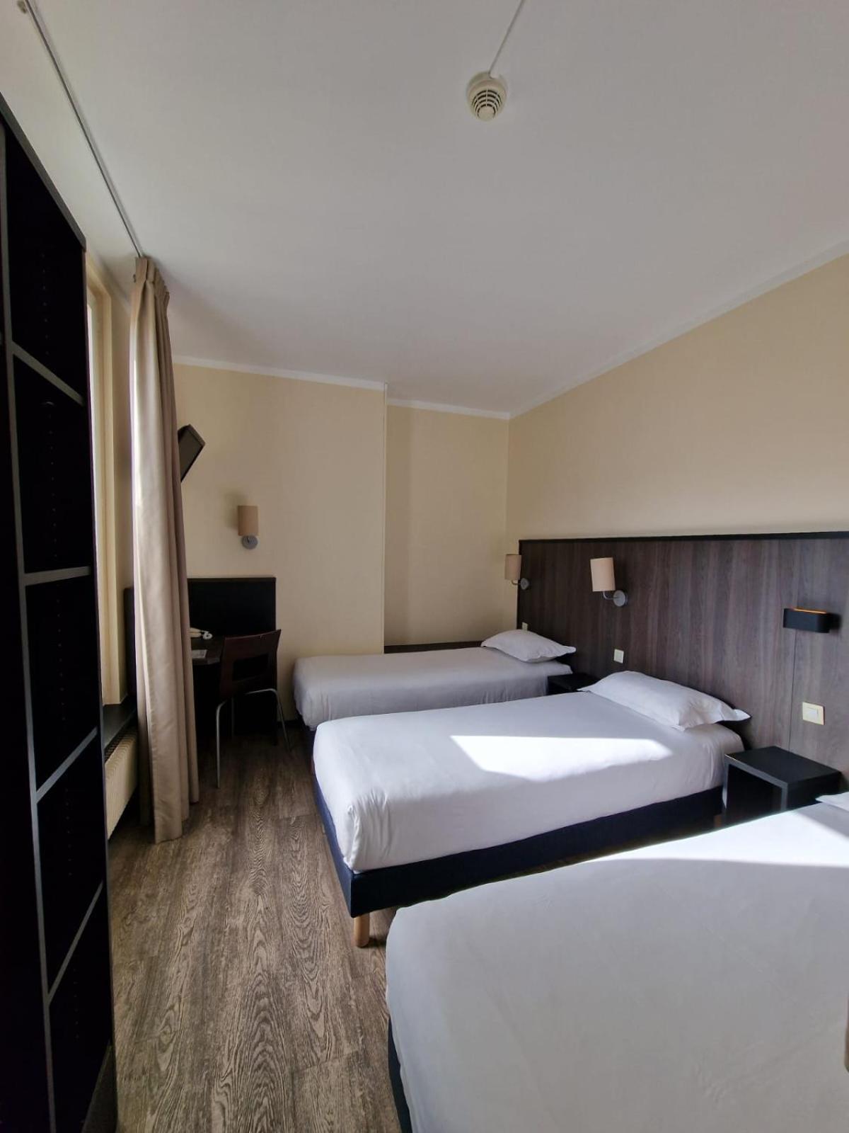 Hotel D'Anjou Levallois-Perret Luaran gambar